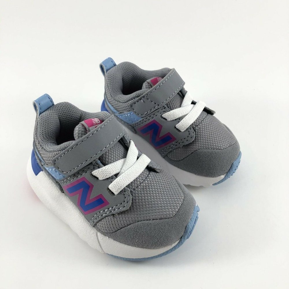 New Balance Unisex-Child 009 V1 Alternative